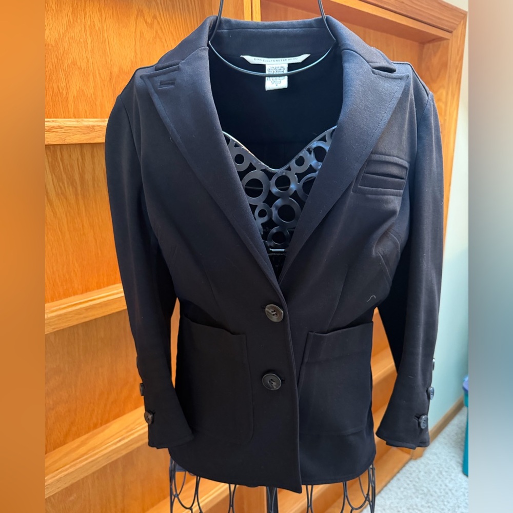 VINTAGE Diane Von Furstenberg black blazer